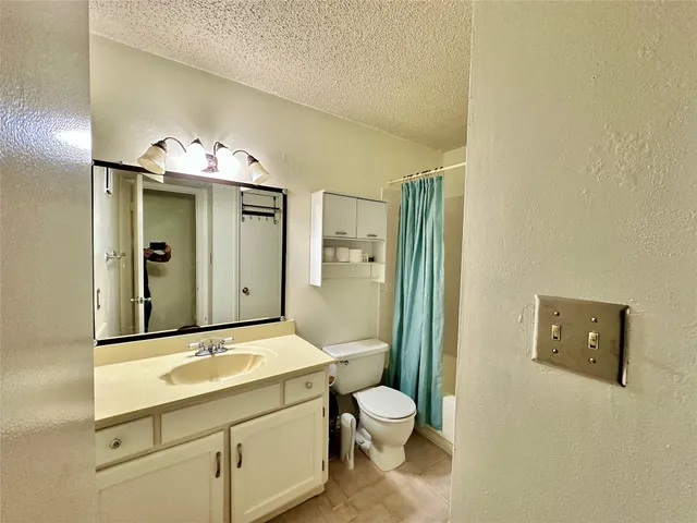 $139,000 | 2121 Hepburn Street, Unit 808, Houston, TX 77054