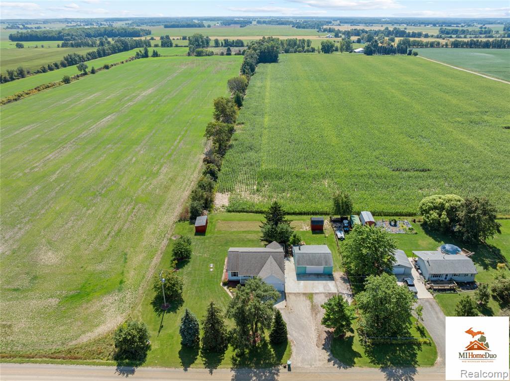 8110 Middleton Road Corunna, MI 48817 - Photo 40 of 47