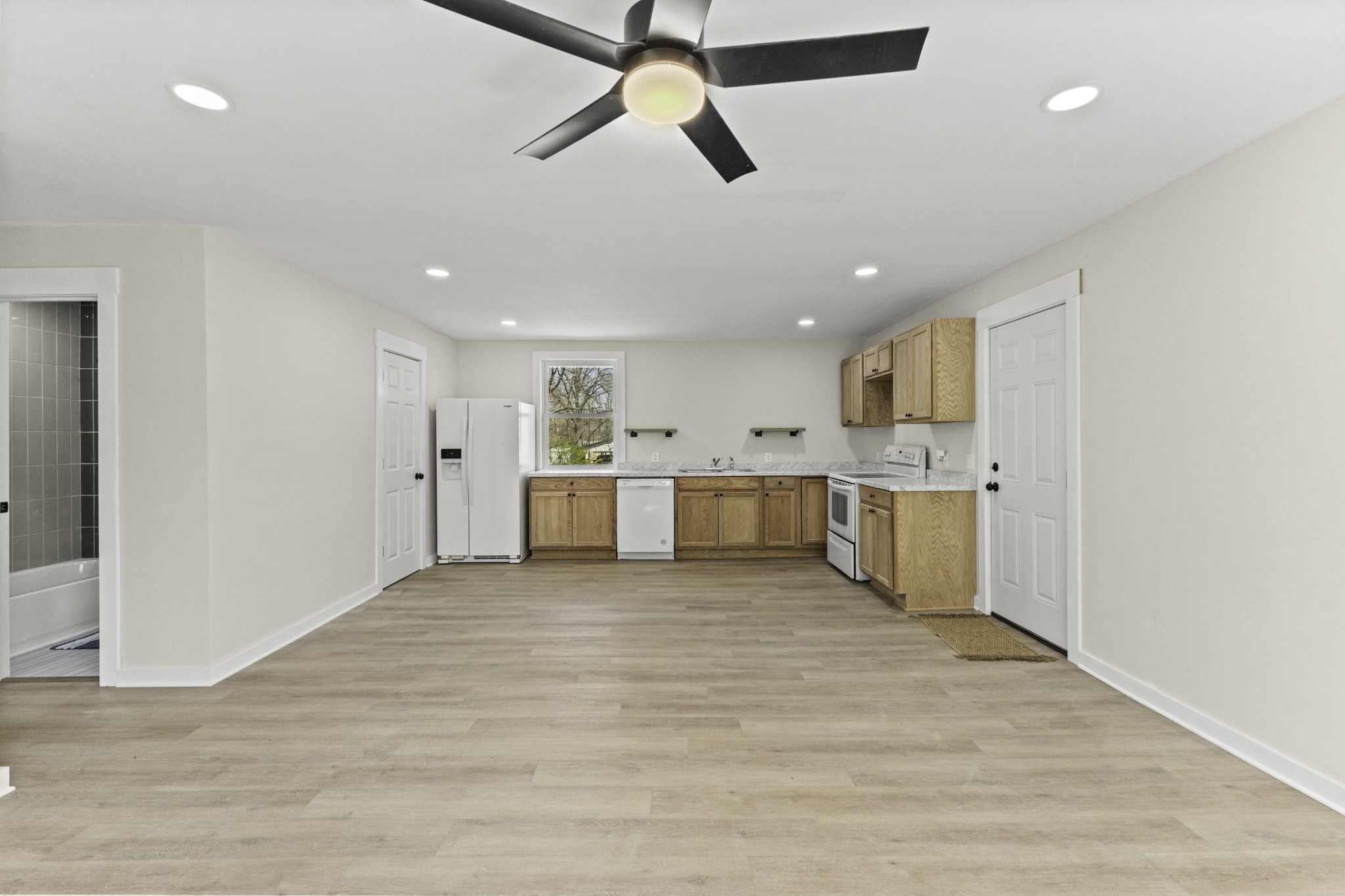 123 Hogin Road Dickson, TN 37055 - Photo 2 of 26