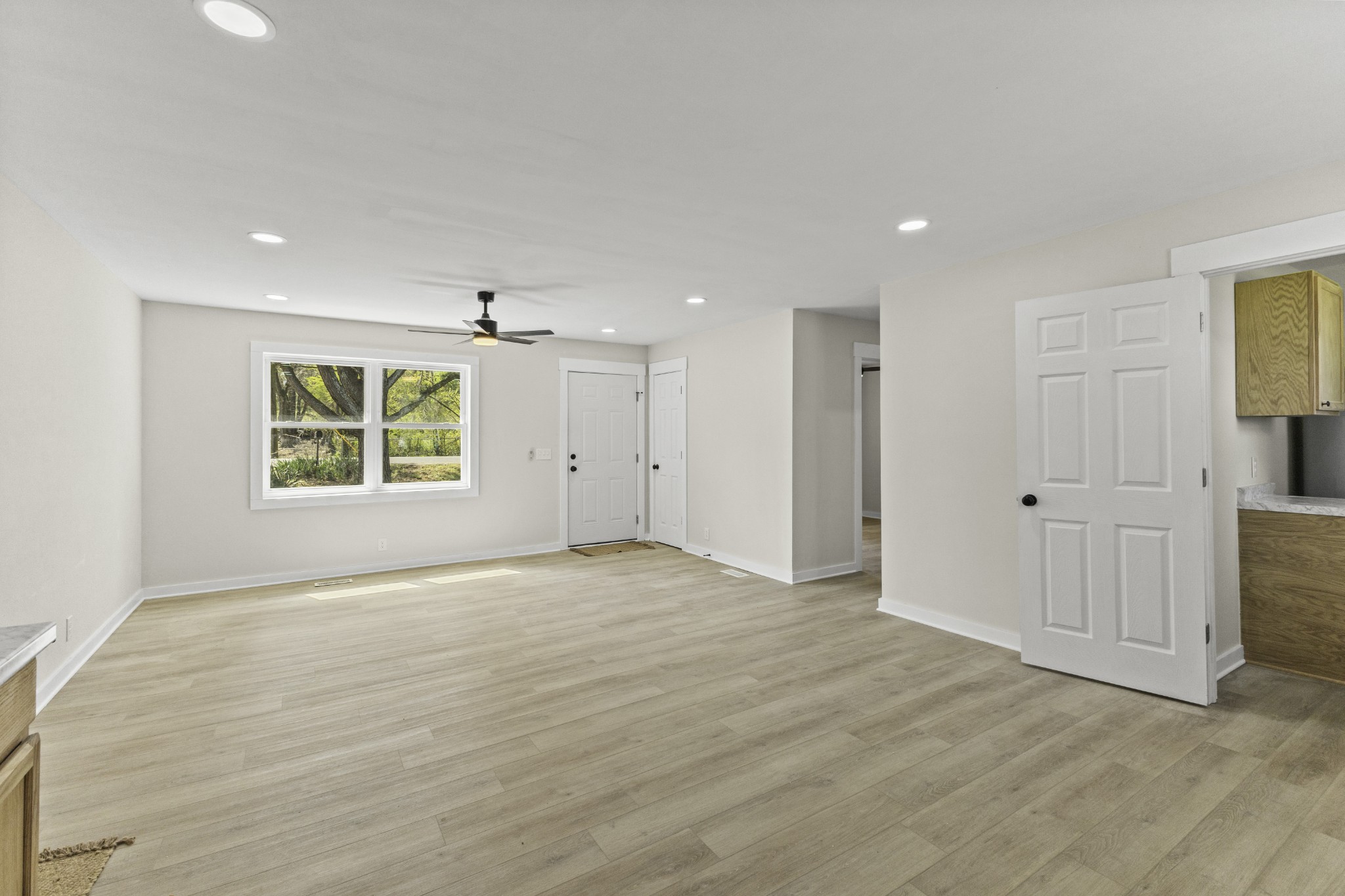 123 Hogin Road Dickson, TN 37055 - Photo 4 of 26