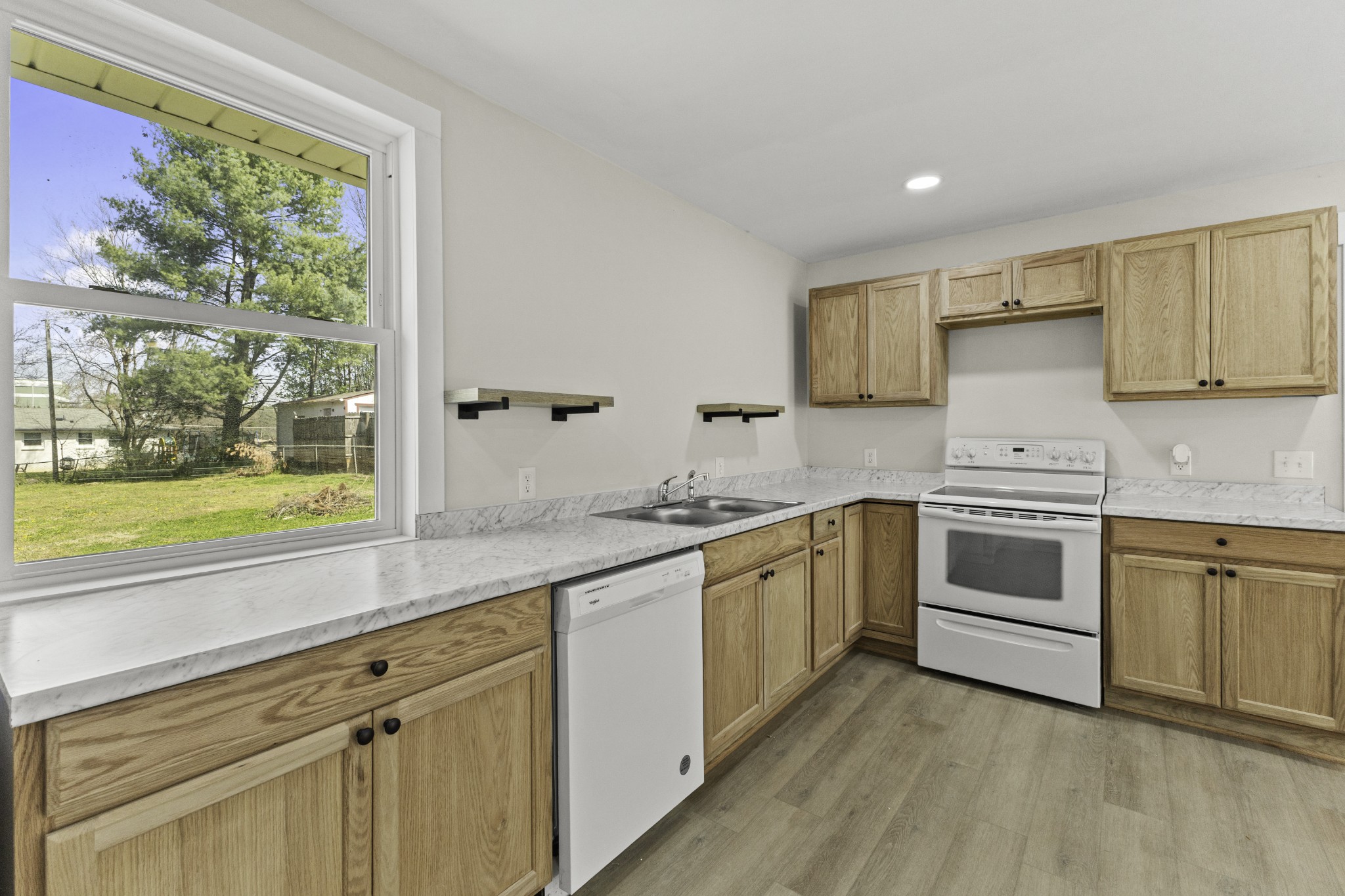 123 Hogin Road Dickson, TN 37055 - Photo 6 of 26