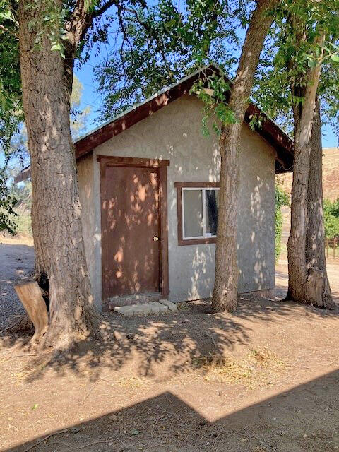 12758 Johnson Road Lake Elizabeth, CA 93532 - Photo 30 of 46 16
