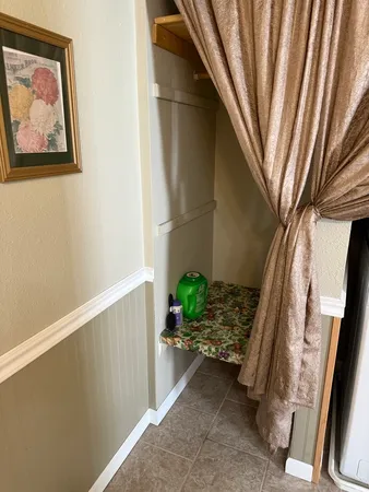 $185,000 | 7707 Highway 20, Freeport, IL 61032