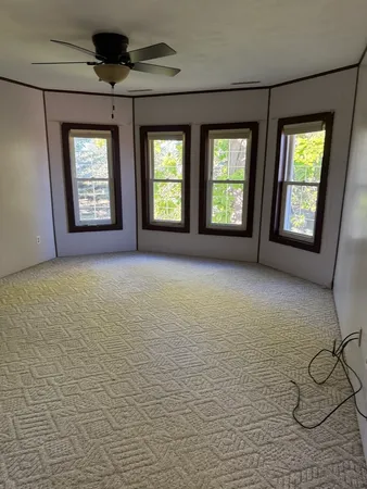 $185,000 | 7707 Highway 20, Freeport, IL 61032