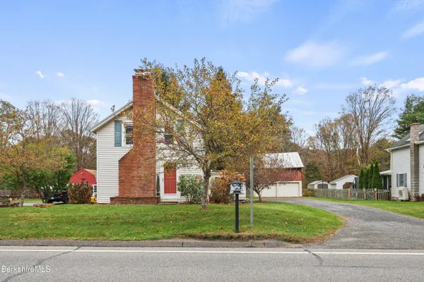 $375,000 | 2801 State Road, Richmond, MA 01254