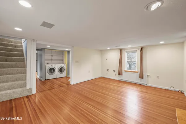 $375,000 | 2801 State Road, Richmond, MA 01254