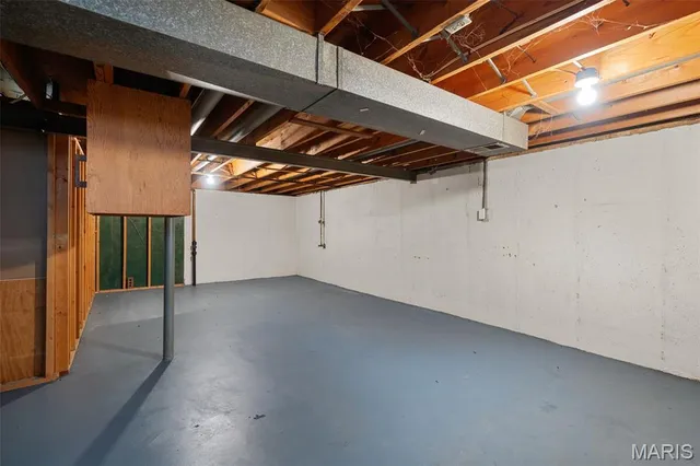 $250,000 | 1265 Central Parkway, Florissant, MO 63031