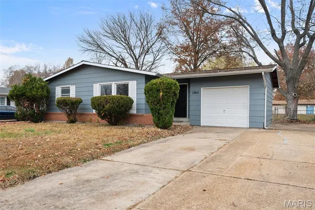 $250,000 | 1265 Central Parkway, Florissant, MO 63031
