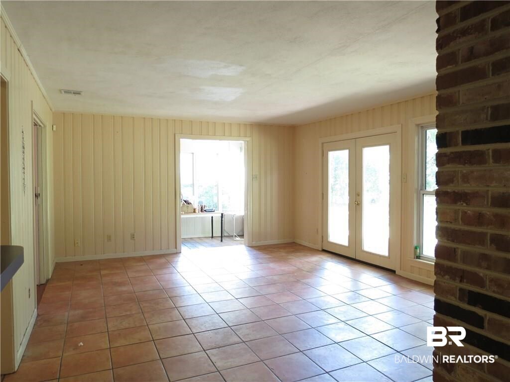 4208 Springview Drive Mobile, AL 36609 - Photo 12 of 15