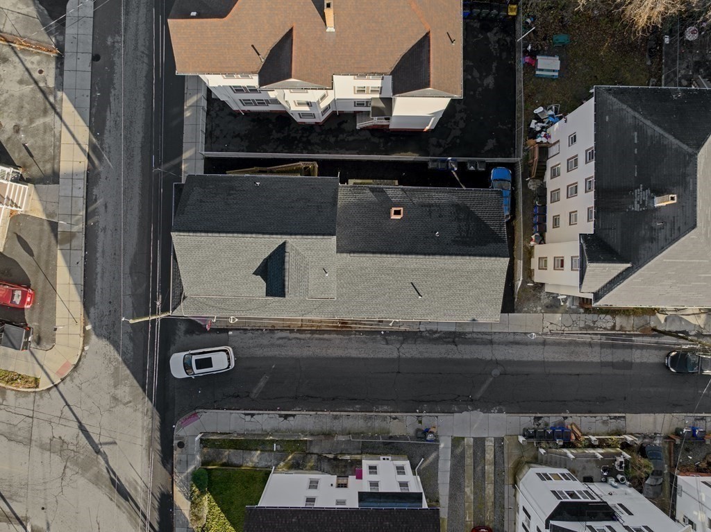 726 Second Street Fall River, MA 02721 - Photo 8 of 36