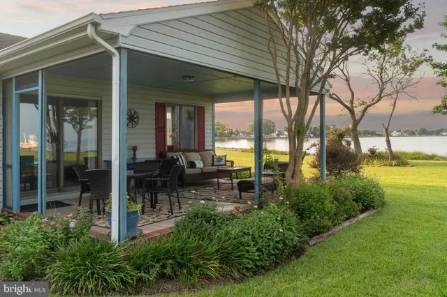 $930,000 | 2554 Hoopers Island Road, Fishing Creek, MD 21634