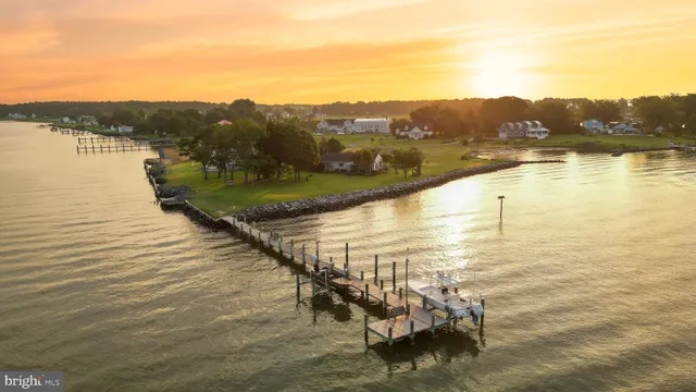 $930,000 | 2554 Hoopers Island Road, Fishing Creek, MD 21634