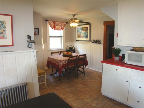142 Haggetts Pond Road Andover, MA 01810 - Photo 4 of 21 a dining room with furniture and window