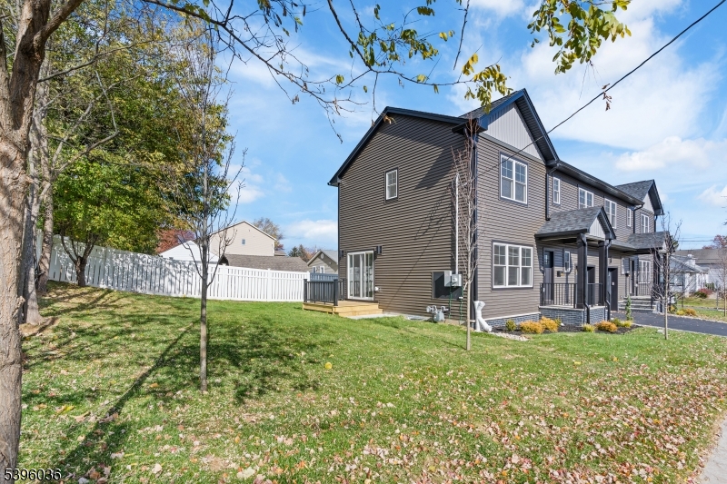 401 Tillman Street, Unit B Raritan, NJ 08869 - Photo 28 of 28 a house view with a garden space