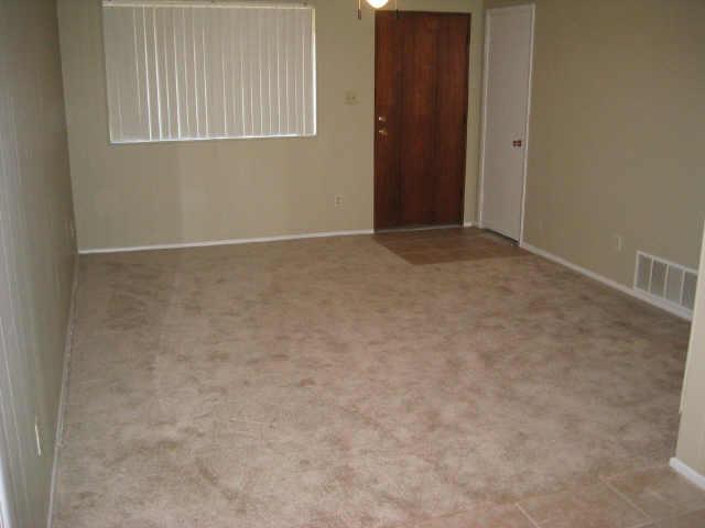 409 West Dobbins Road Phoenix, AZ 85041 - Photo 2 of 6 Additional Photo