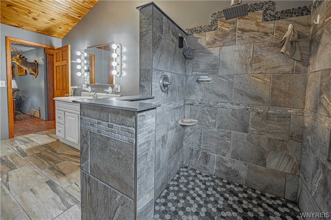 9273 Foote Road Royalton, NY 14001 - Photo 20 of 48