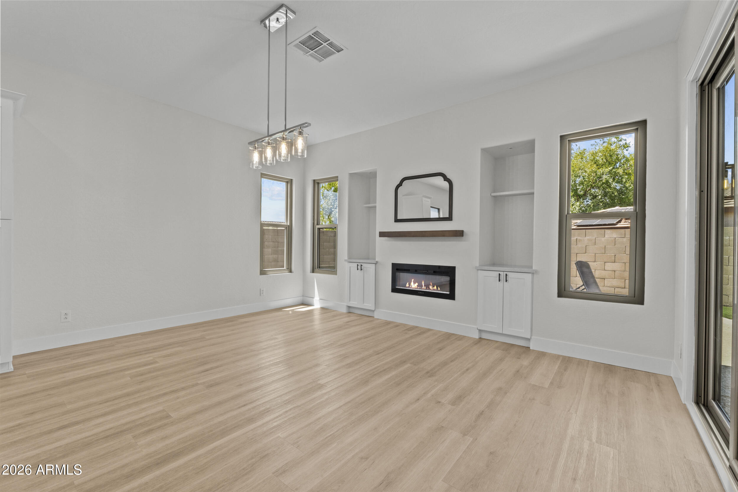 21702 North 67th Lane Glendale, AZ 85308 - Photo 12 of 37
