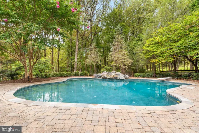 $1,675,000 | 5948 White Flint Drive, Frederick, MD 21702