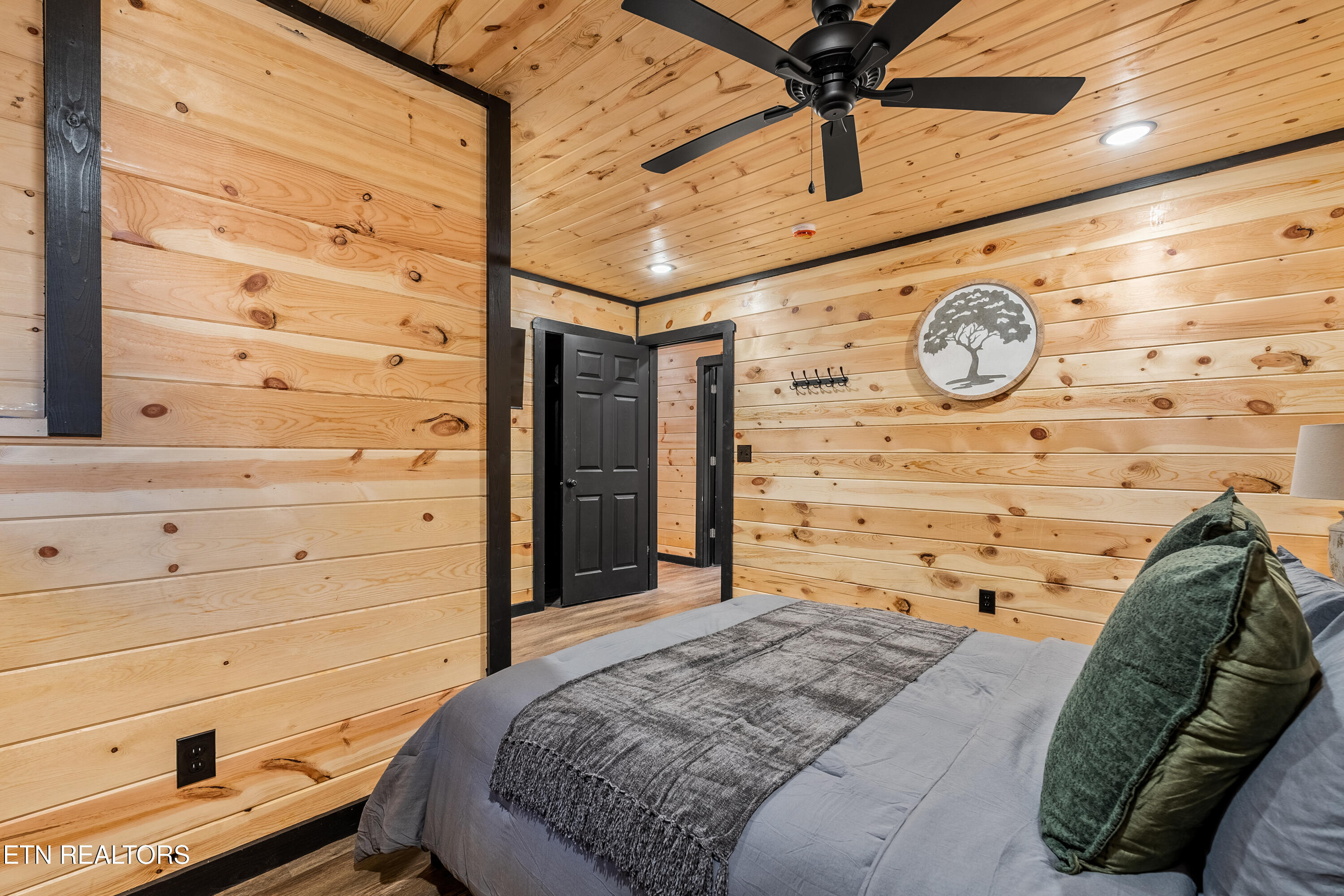 2881 Caughron Mountain Road Sevierville, TN 37876 - Photo 25 of 57 DSC03310-HDR