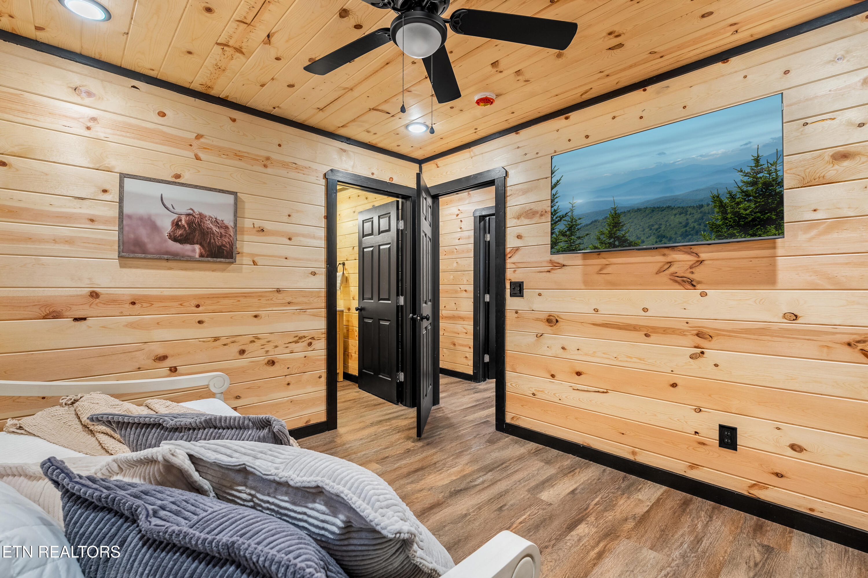 2881 Caughron Mountain Road Sevierville, TN 37876 - Photo 34 of 57 DSC03355-HDR