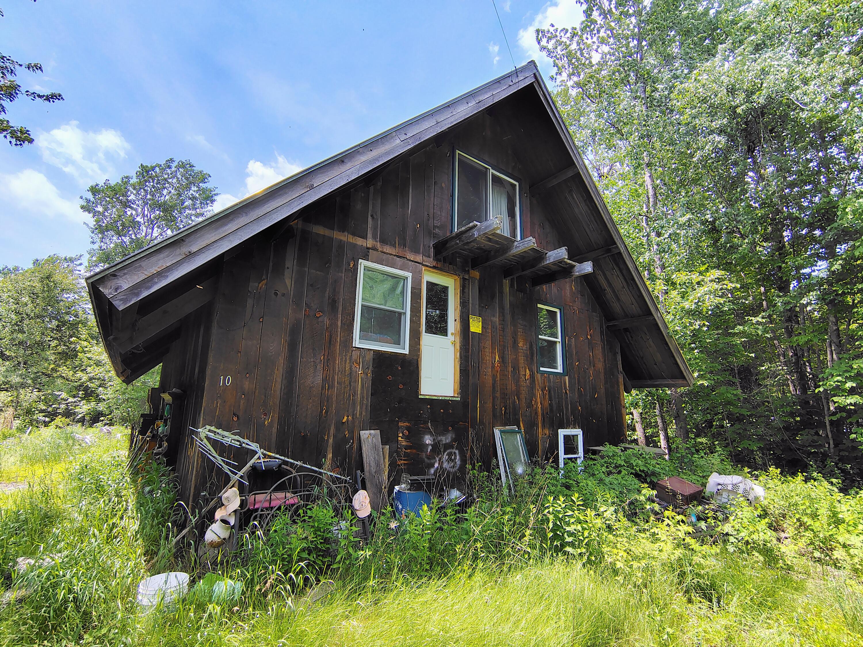 10 Amber Lane Hudson, ME 04449 - Photo 4 of 26 IMG_20260612_130228392_HDR_AE