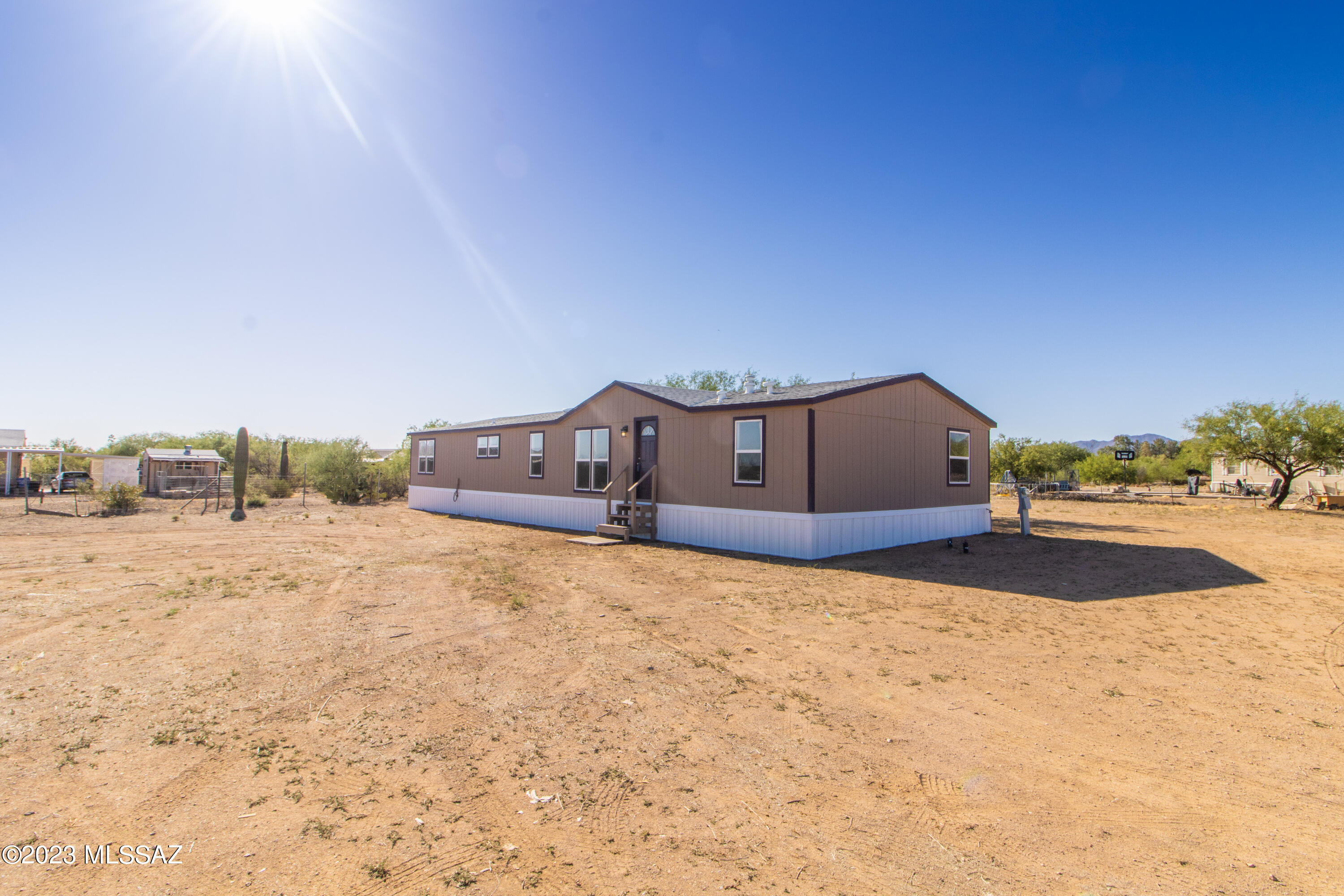 7176 West Irvington Road Tucson, AZ 85735 - Photo 2 of 29 Gallery Image 2