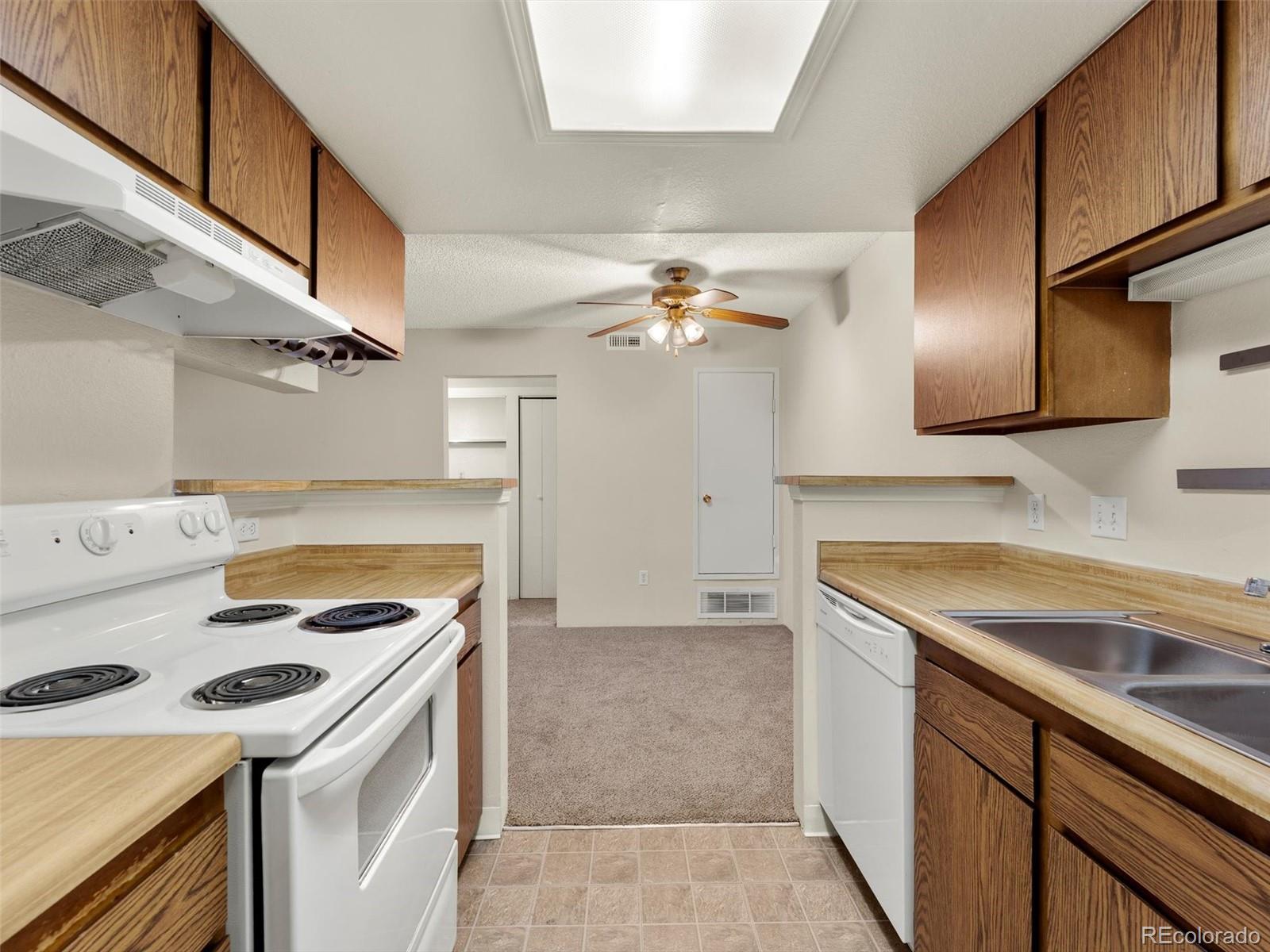 4400 South Quebec Street, Unit 102 Denver, CO 80237 - Photo 11 of 21