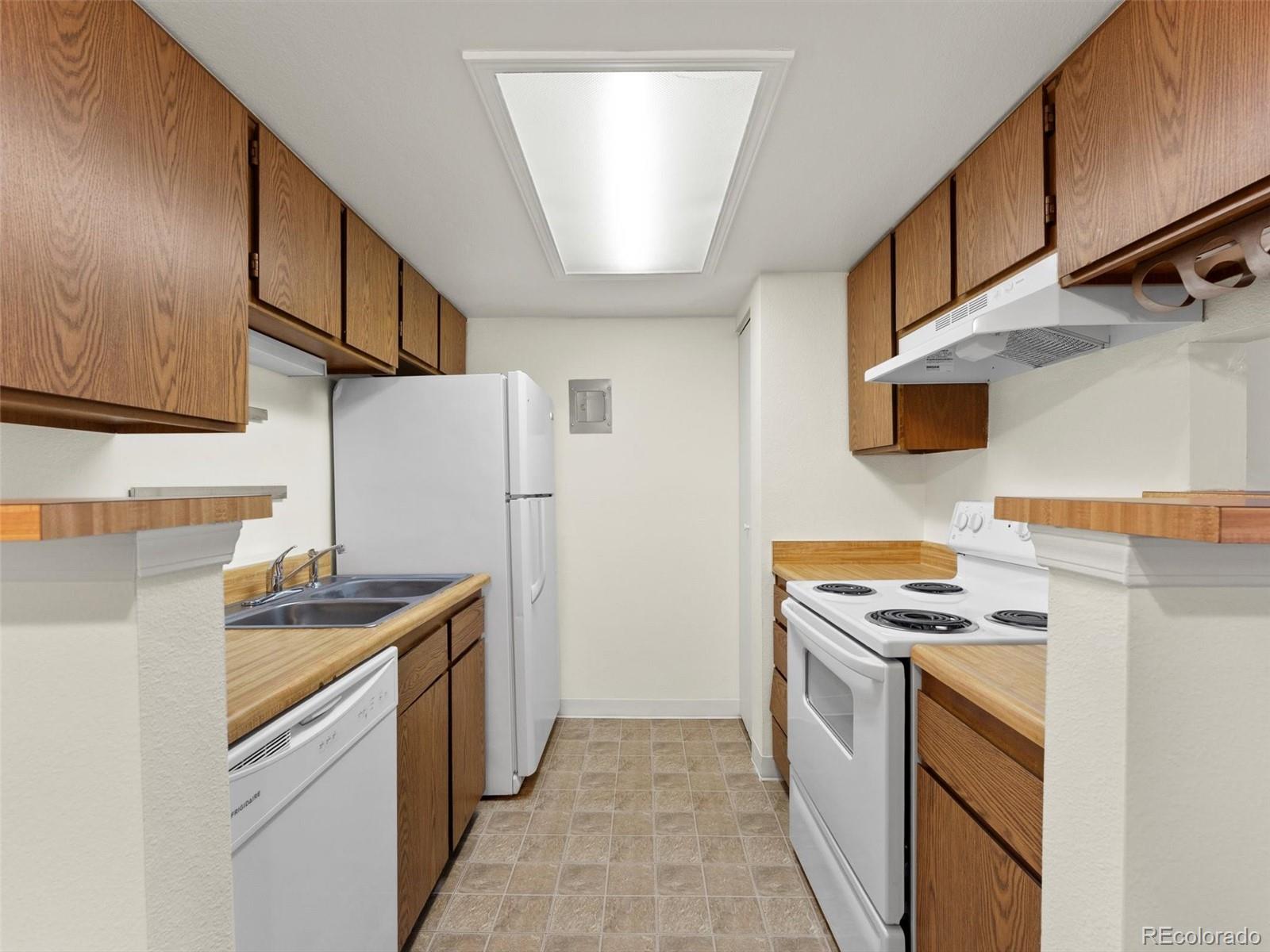 4400 South Quebec Street, Unit 102 Denver, CO 80237 - Photo 12 of 21