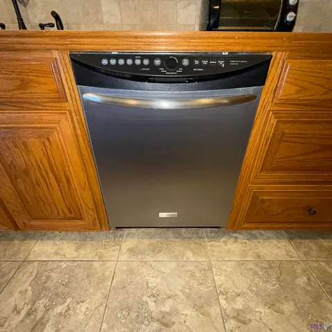 $369,900 | 38082 Timber Trace Court, Prairieville, LA 70769