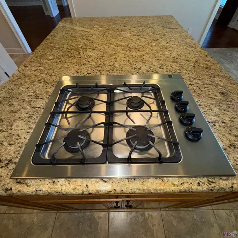 $369,900 | 38082 Timber Trace Court, Prairieville, LA 70769