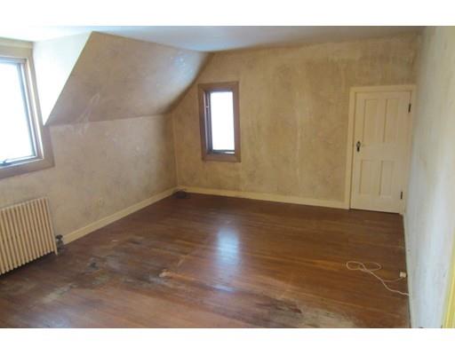 27 Sunset Road Melrose, MA 02176 - Photo 8 of 14 Gallery Image 8
