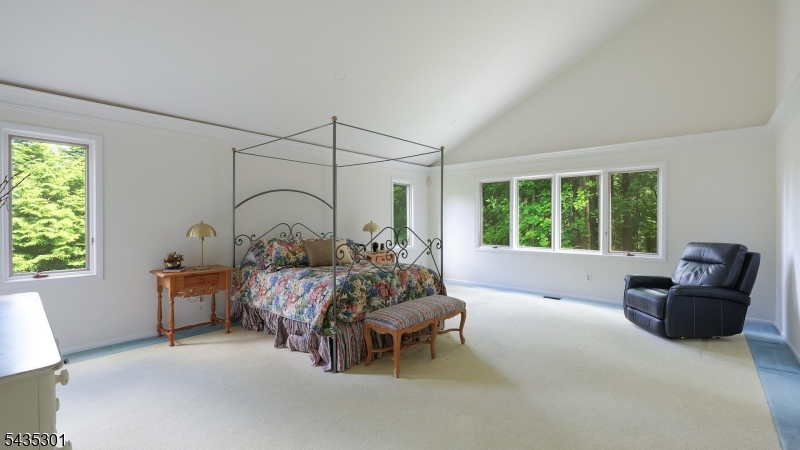 2 Springdale Lane Warren, NJ 07059 - Photo 11 of 31
