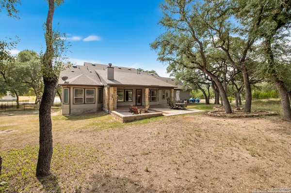 $775,000 | 663 Private Road 1712, Mico, TX 78056