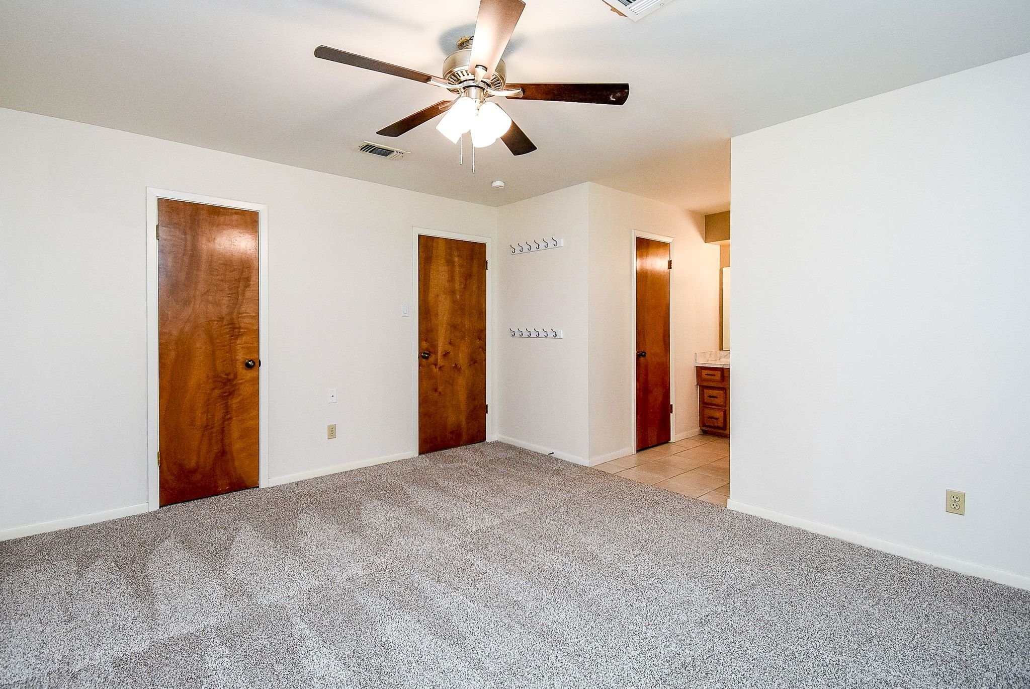 2719 Vail Road Rosenberg, TX 77471 - Photo 18 of 36 a view of an empty room