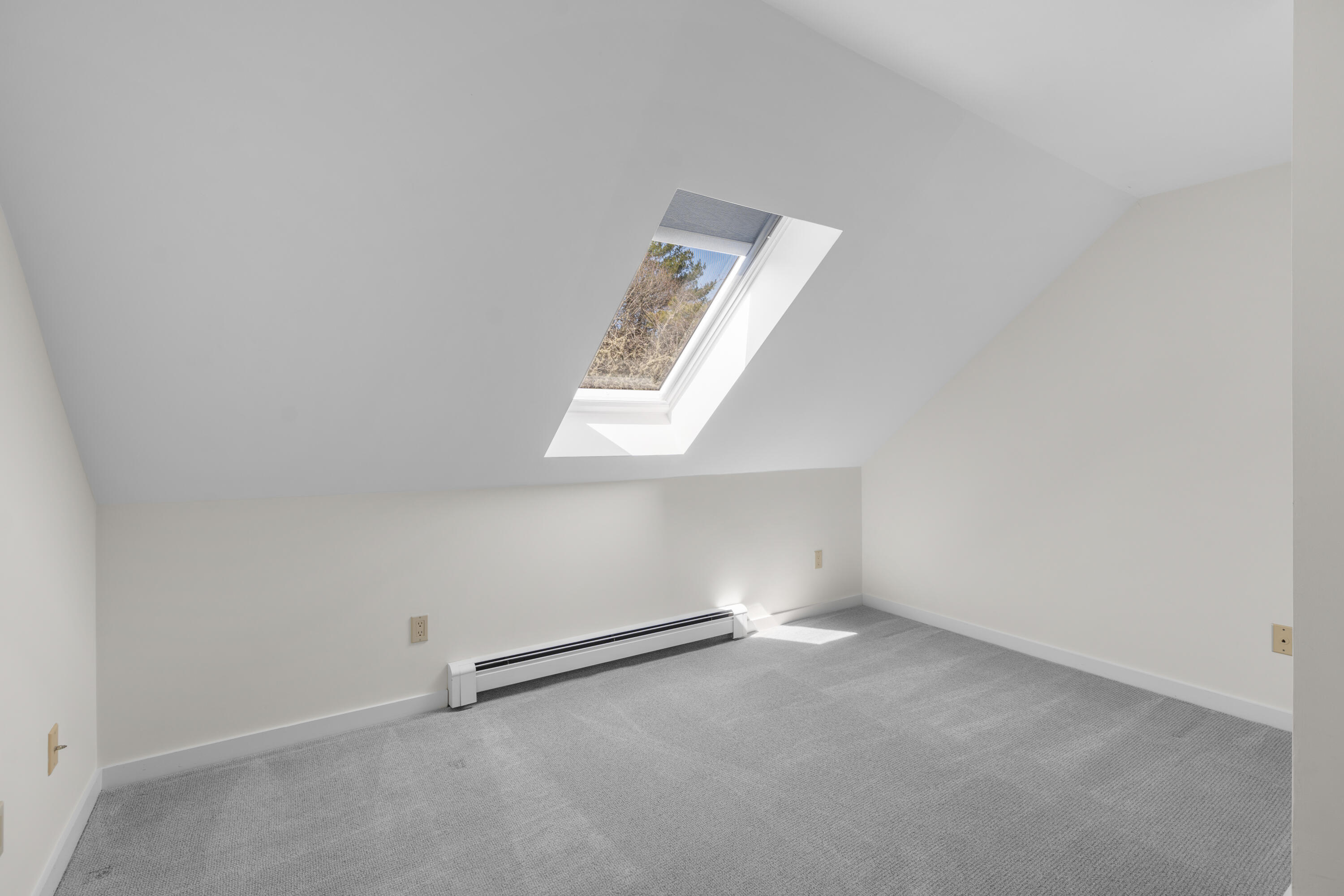 51 Walton Heath Way Mashpee, MA 02649 - Photo 20 of 35 an empty room with windows