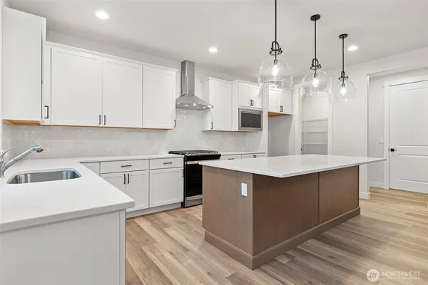 $894,950 | 9050 (lot 14) 71st Avenue East, Puyallup, WA 98371