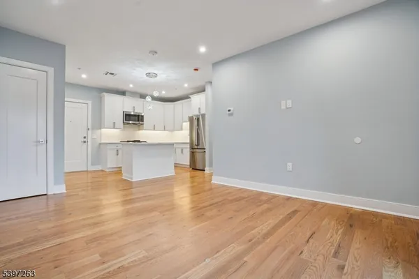 $3,200 | 106 Montgomery Street, Bloomfield, NJ 07003