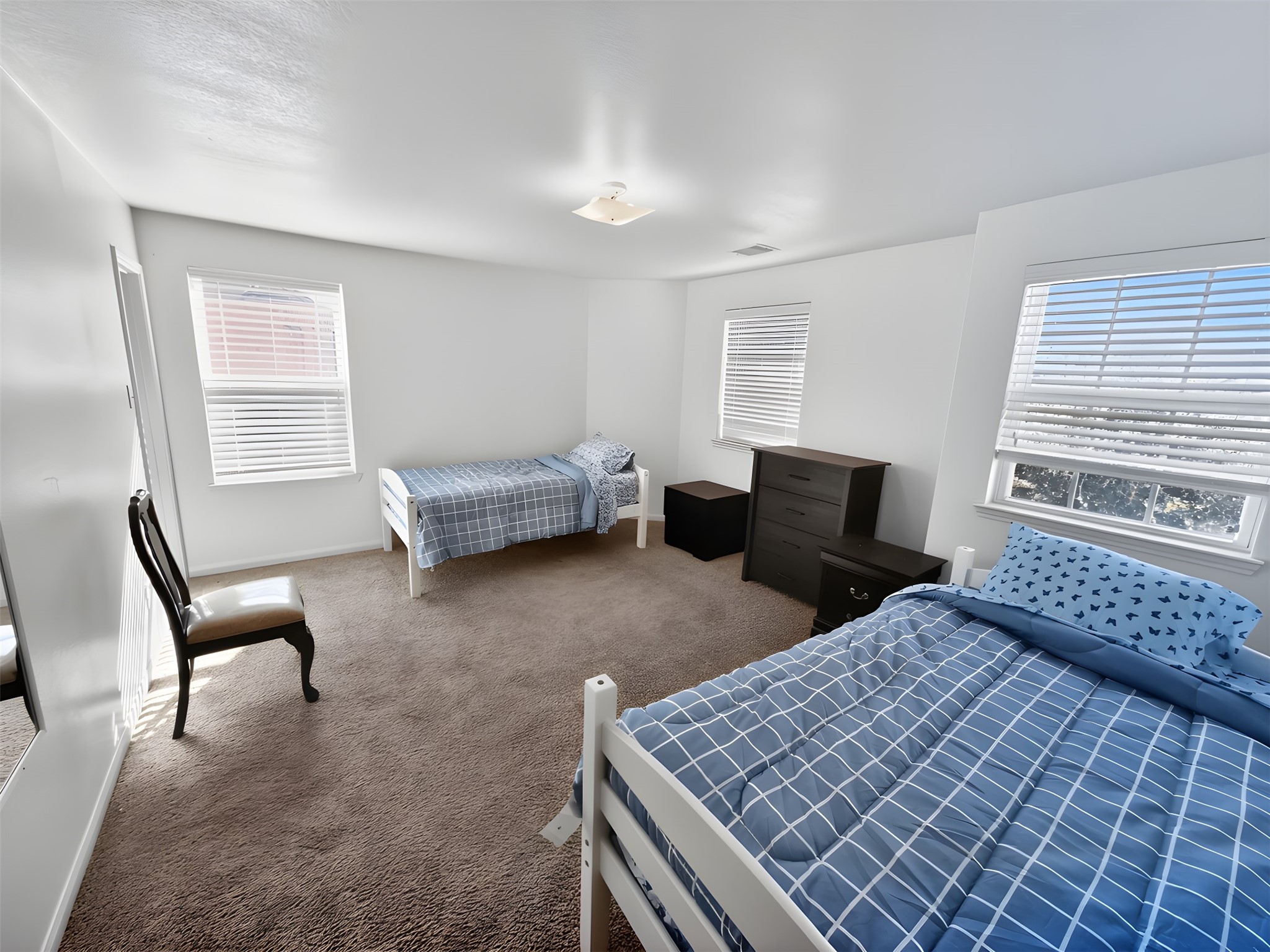 5127 Oak Briar Lane Rosenberg, TX 77469 - Photo 19 of 21 Four of 4 bedrooms upstairs.