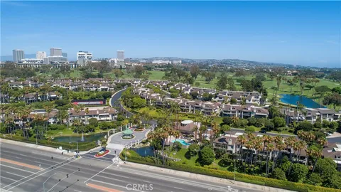 $2,575,000 | 72 Ocean Vista, Newport Beach, CA 92660