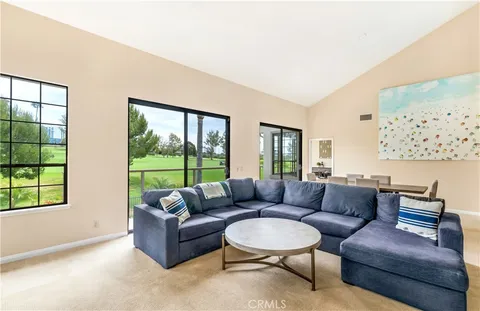 $2,575,000 | 72 Ocean Vista, Newport Beach, CA 92660
