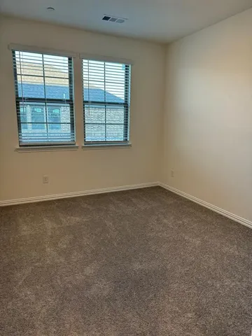 $2,600 | 505 4th Street, Argyle, TX 76226