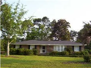 $3,500 | 1083 Fort Sumter Drive, Charleston, SC 29412