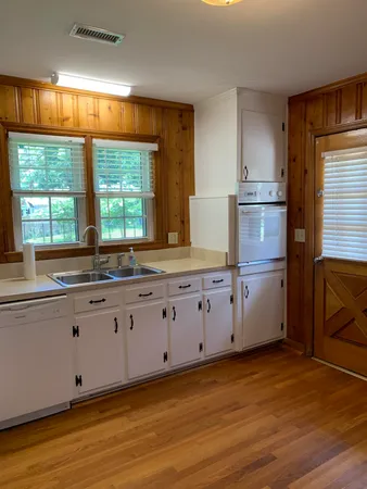 $3,500 | 1083 Fort Sumter Drive, Charleston, SC 29412