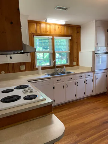 $4,500 | 1083 Fort Sumter Drive, Charleston, SC 29412