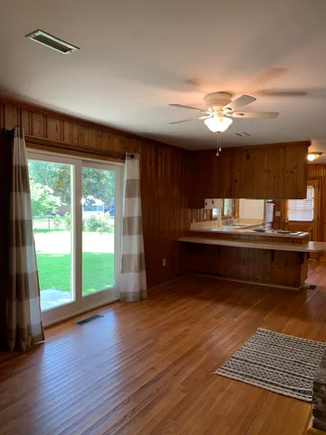 $4,500 | 1083 Fort Sumter Drive, Charleston, SC 29412