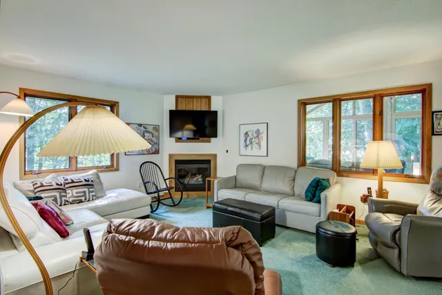 $799,000 | E5342 732nd Avenue, Menomonie, WI 54751