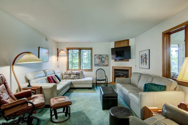 $799,000 | E5342 732nd Avenue, Menomonie, WI 54751