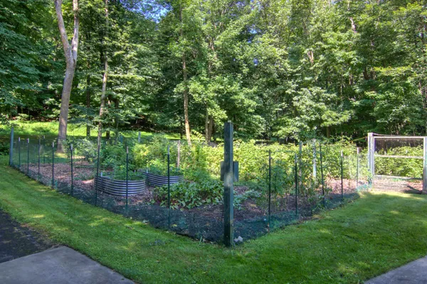 $799,000 | E5342 732nd Avenue, Menomonie, WI 54751