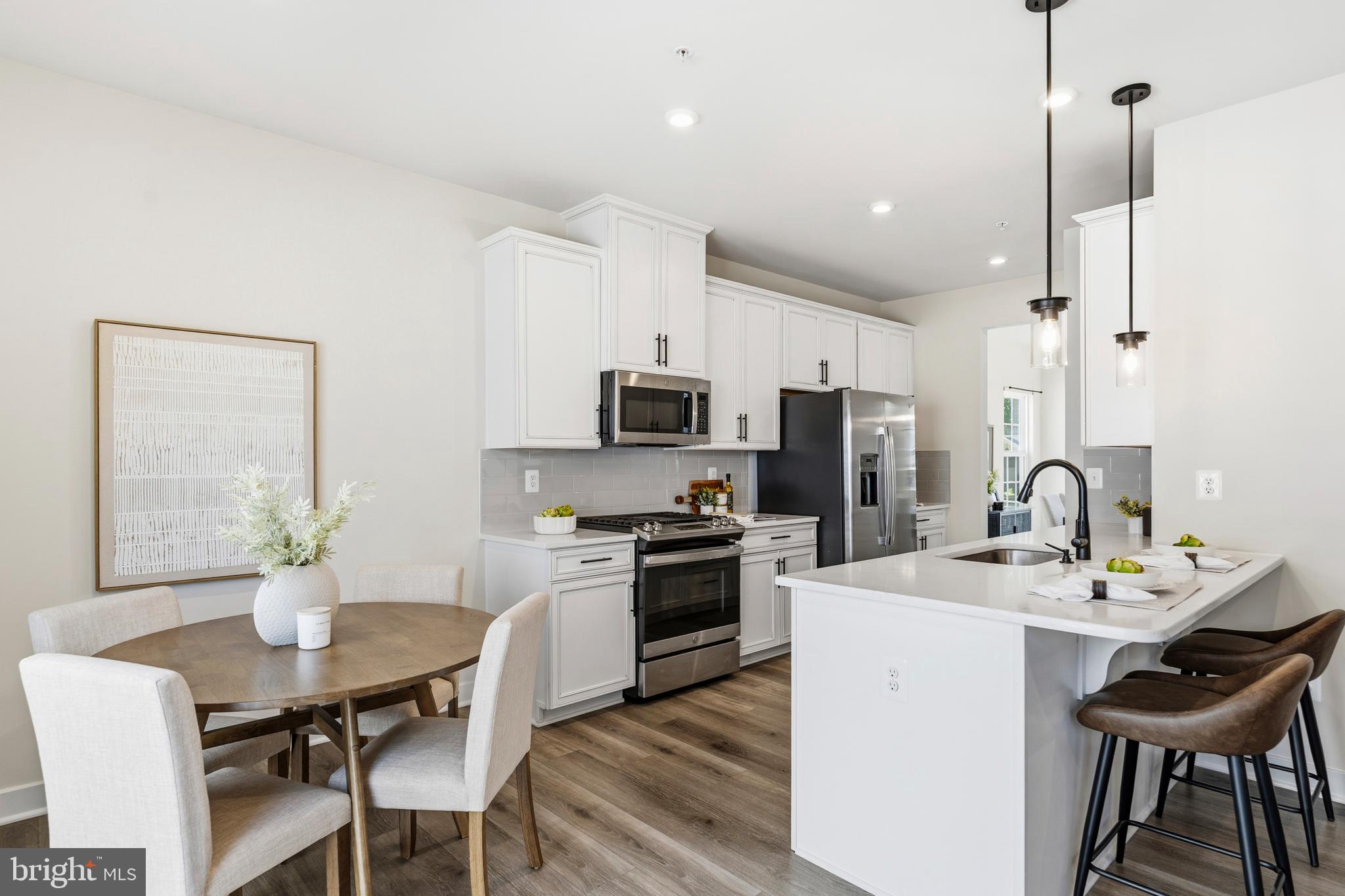 205 Baughmans Lane Frederick, MD 21702 - Photo 2 of 5