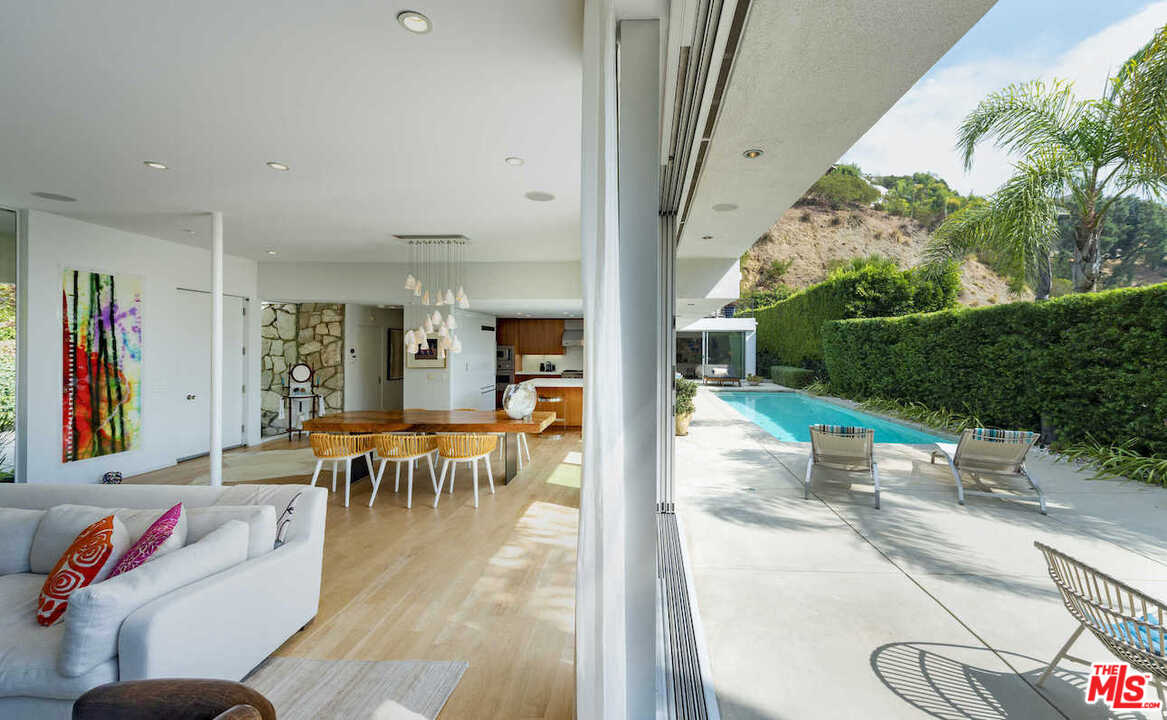 1566 Rising Glen Road Los Angeles, CA 90069 - Photo 11 of 32 an outdoor view with patio